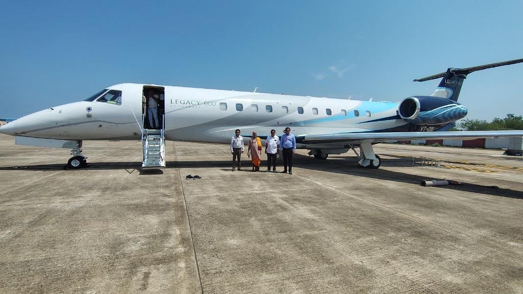 Air Kalinga Flight Operations Team beside Legacy 600